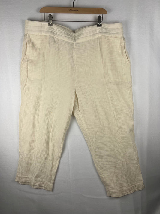 Beach Bound Pull On Crop Pant NWT
